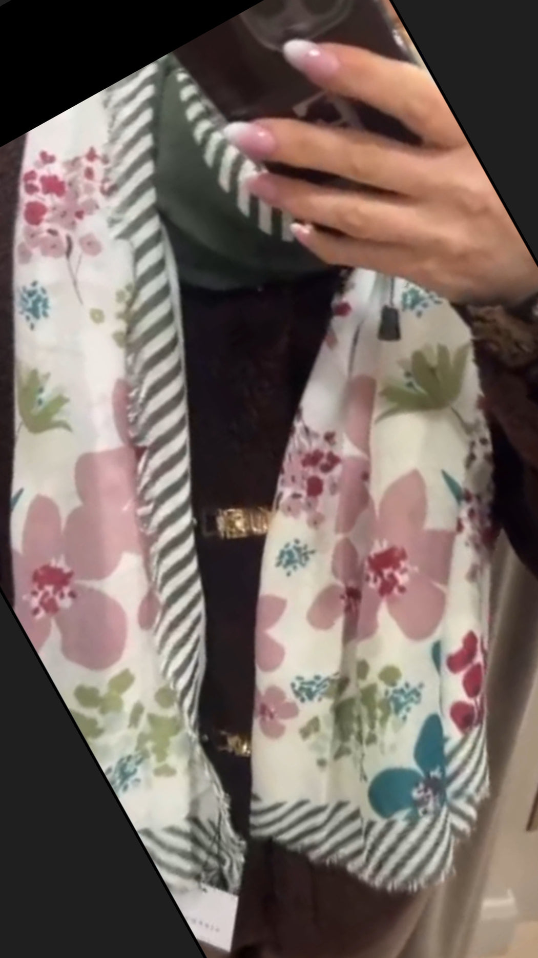 Medelin scarf