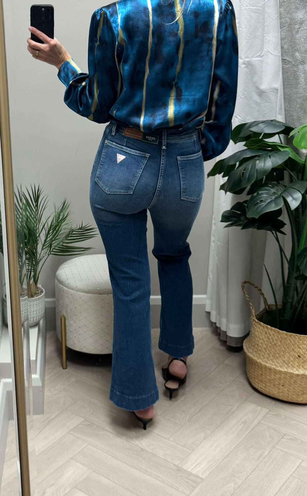 Guess Valerie Wide Leg jeans W5YA74D5PY3
