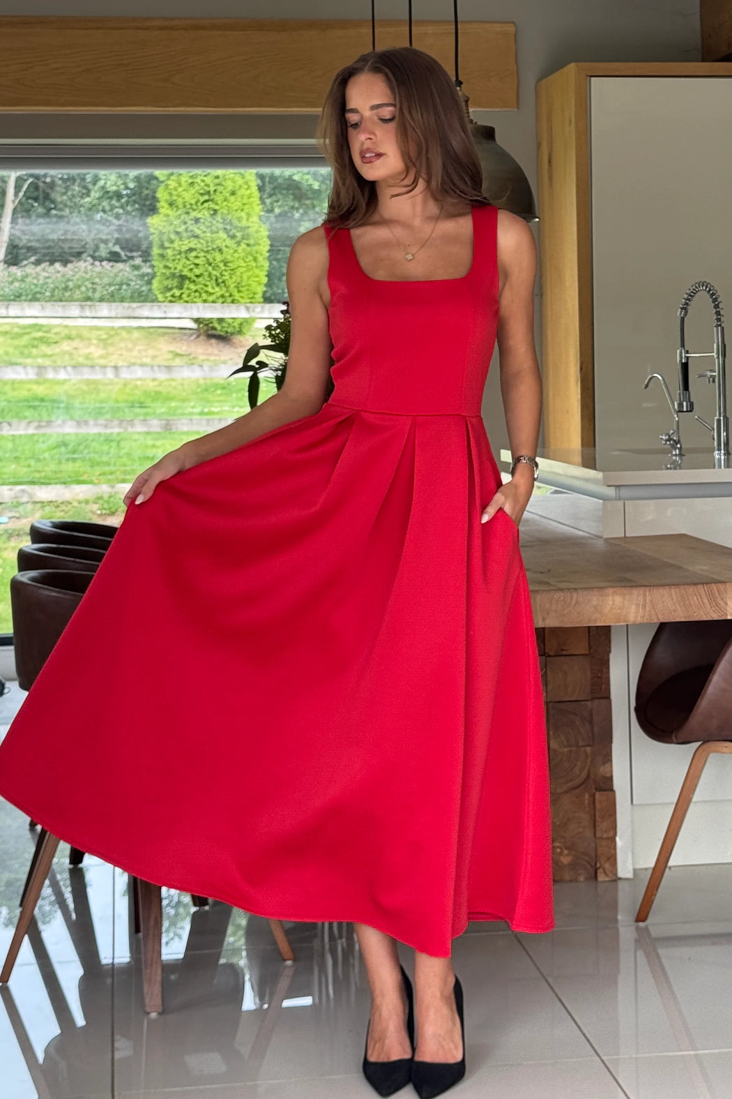 Erica Square Neck Pleated Midi Dress Red