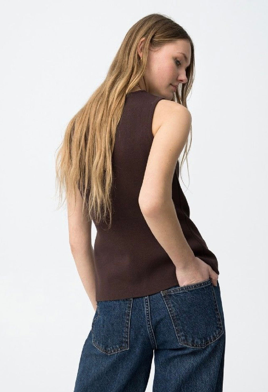 Fleur brown button waistcoat