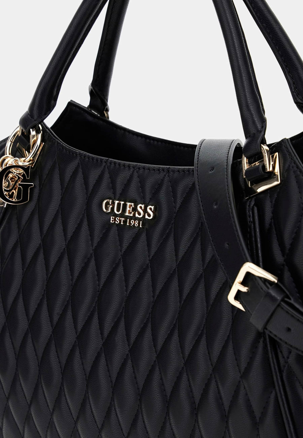 Guess Black VALLA Bag. QG812222
