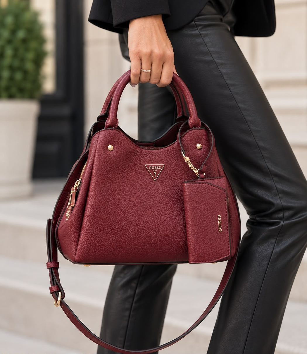 Guess wine bag Lorella bg230622