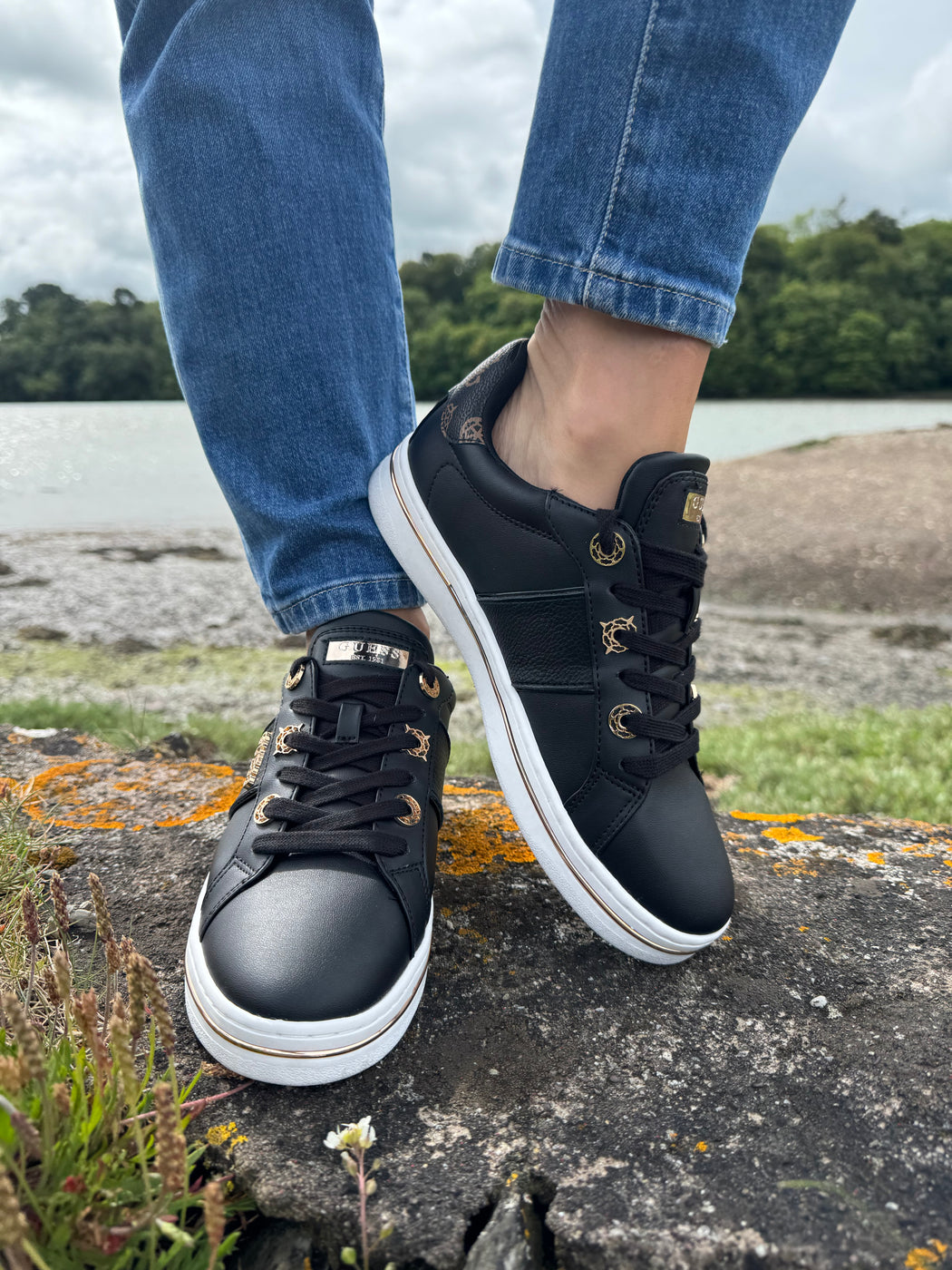 Guess stew black trainer