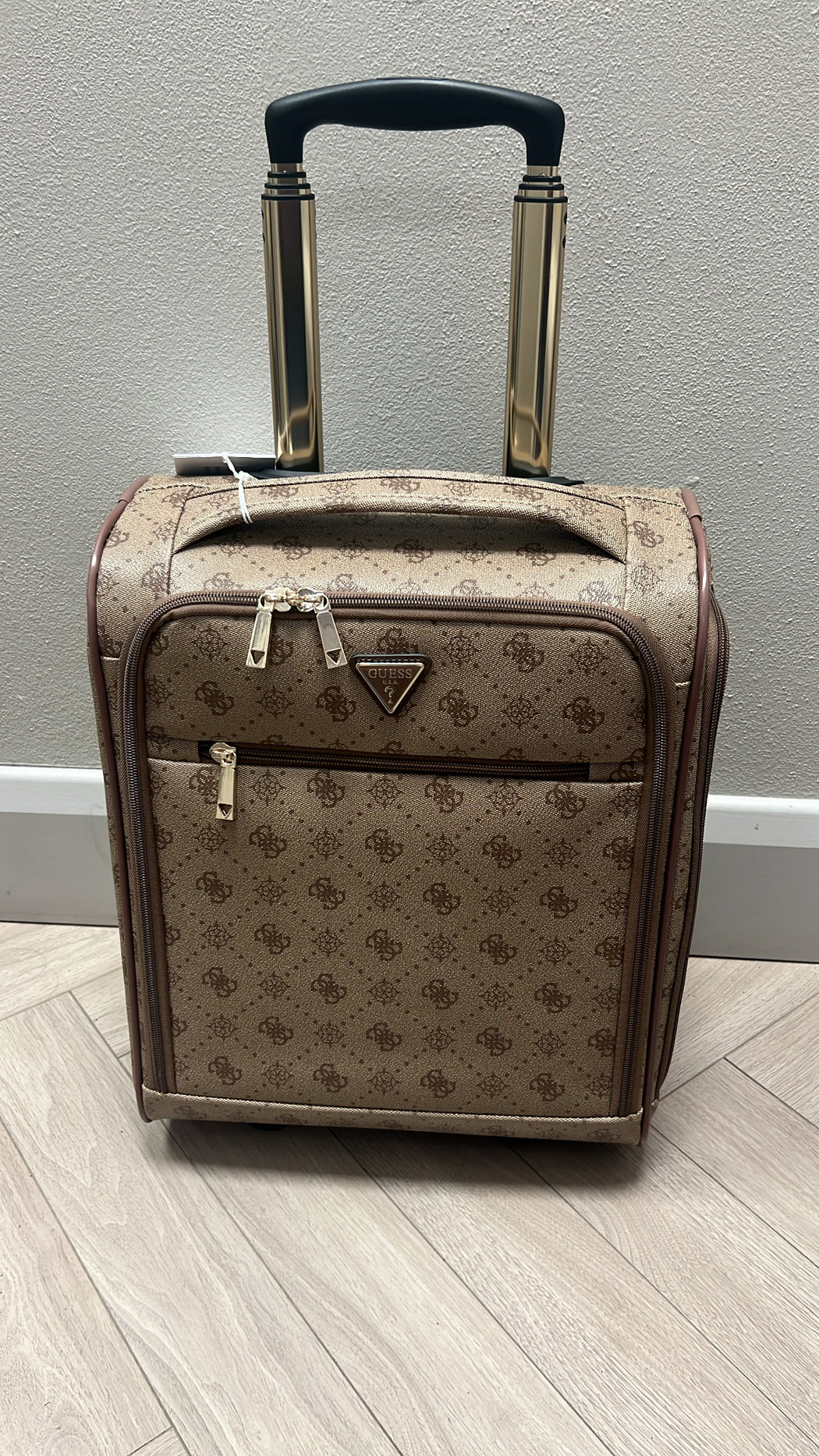 Guess latte logo silia cabin trolley GP9890972