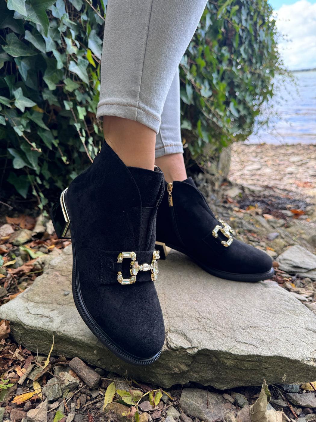 Caldicot Schwarz ankle boot