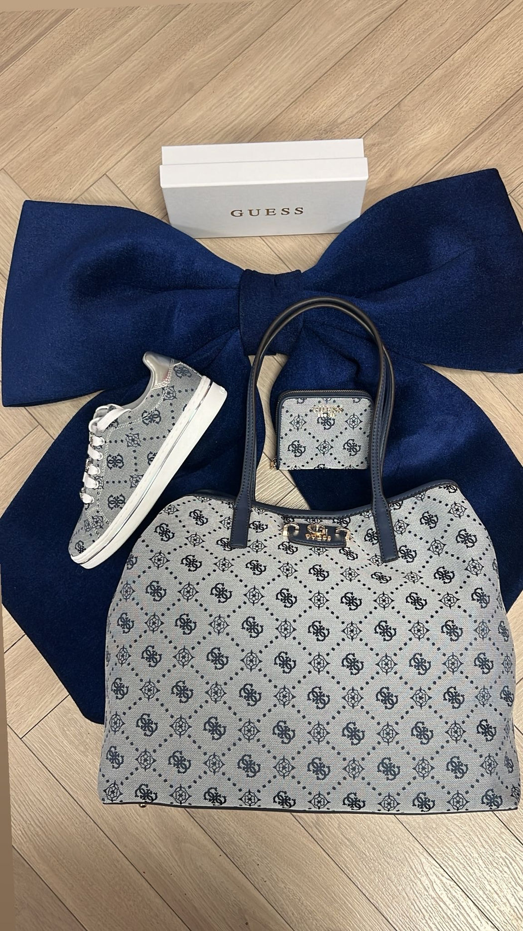 Guess navy neda wallet jp9654137