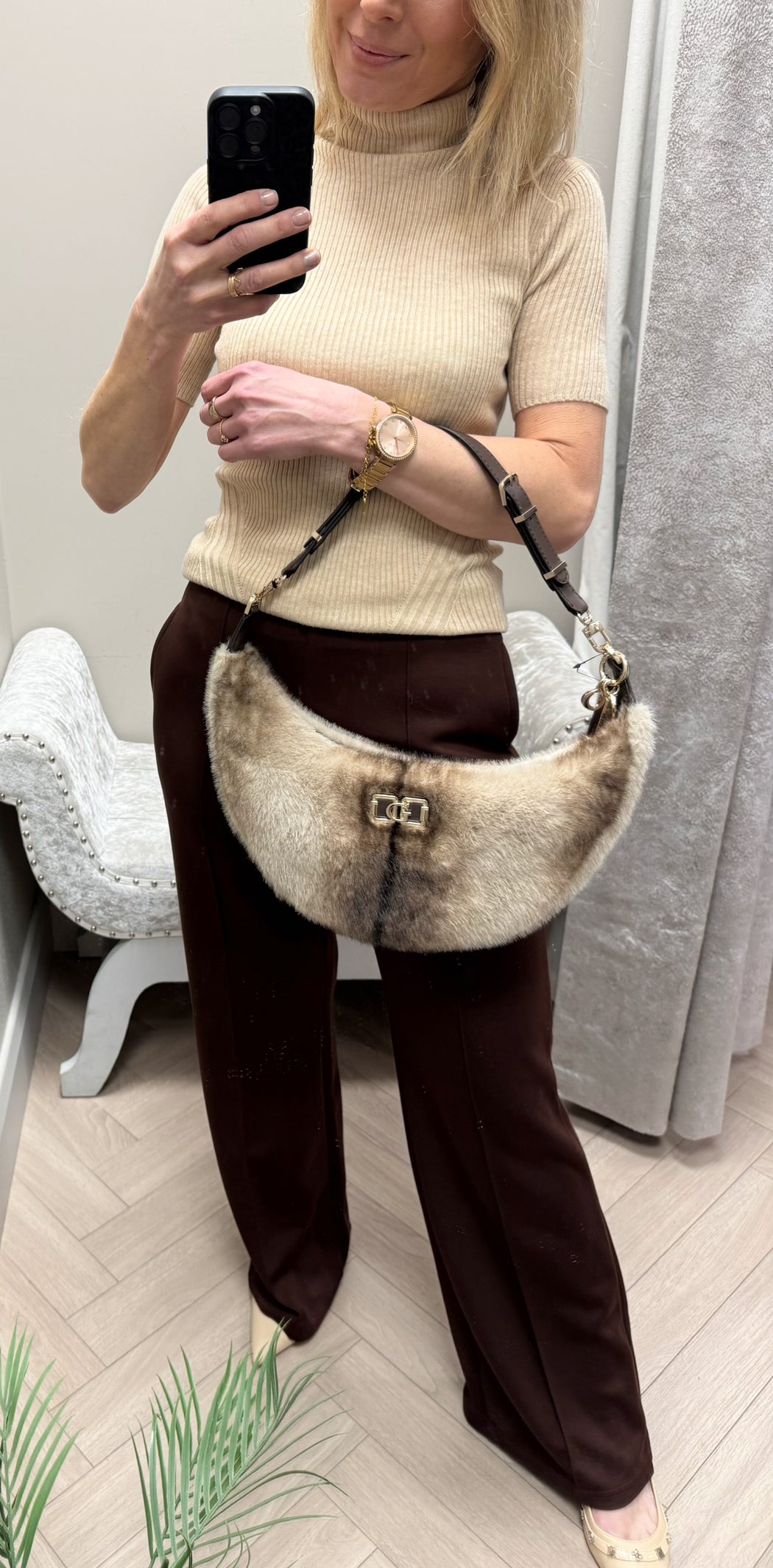 Mavis faux fur hobo bag fg967402
