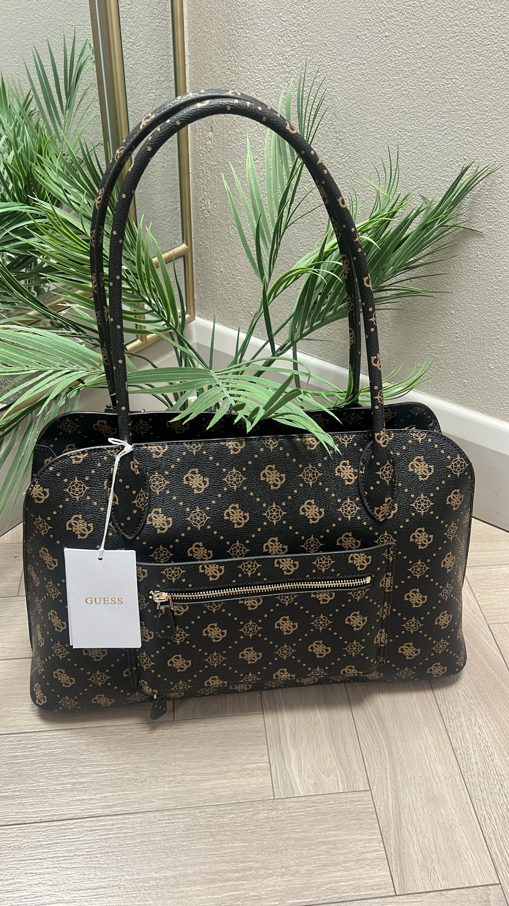 Guess espresso logo Patsie wilder travel bag gp9919024