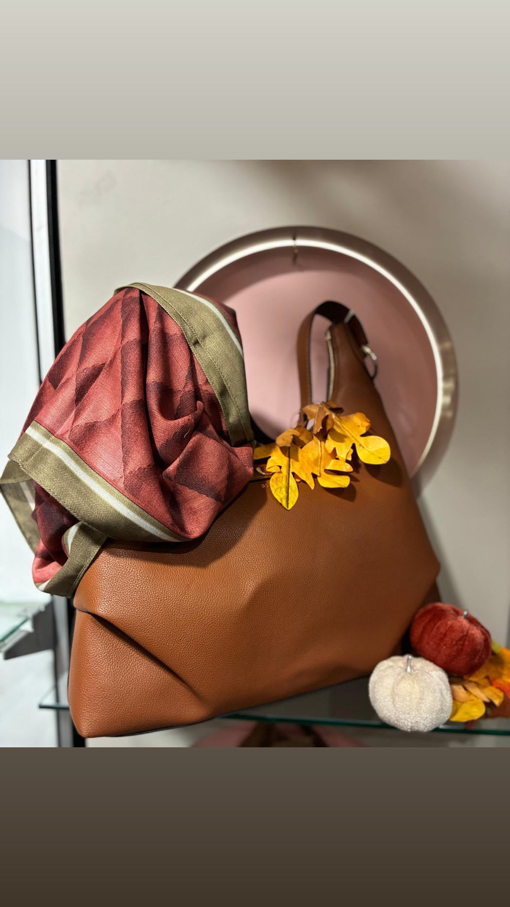 Guess Suzy cognac hobo BG232202