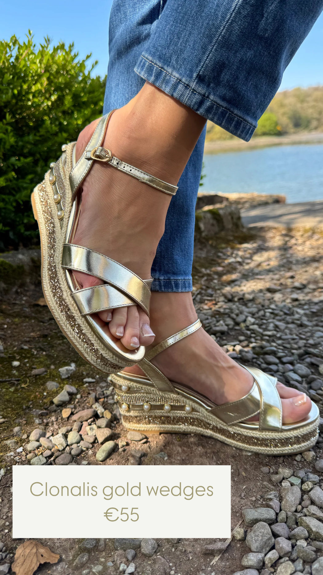 Clonalis gold weave wedge