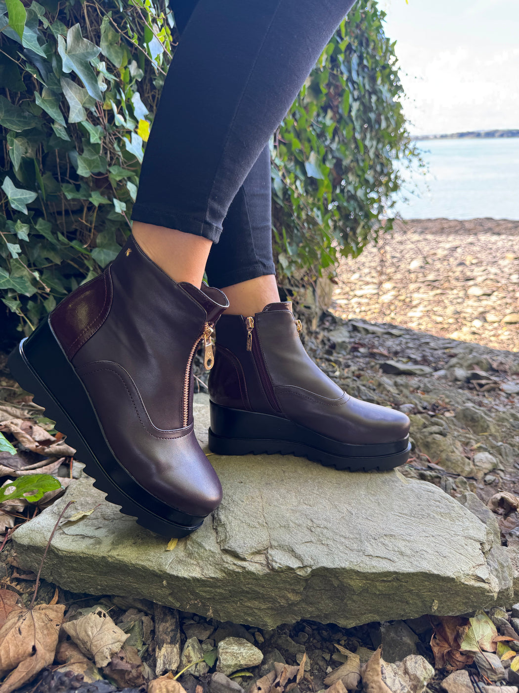 Pottery damson boots
