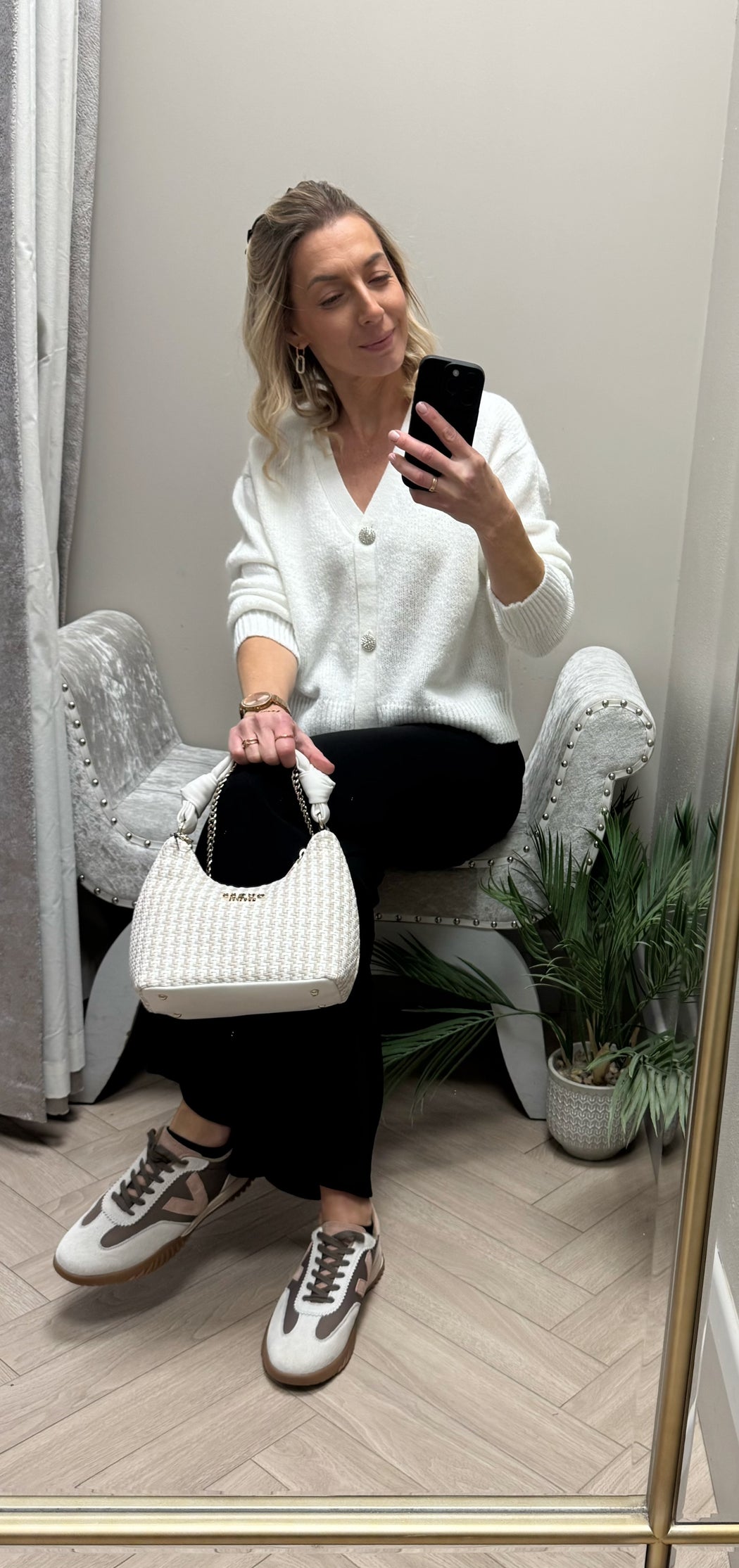 Guess White Multi MIREMA Bag. WG963101