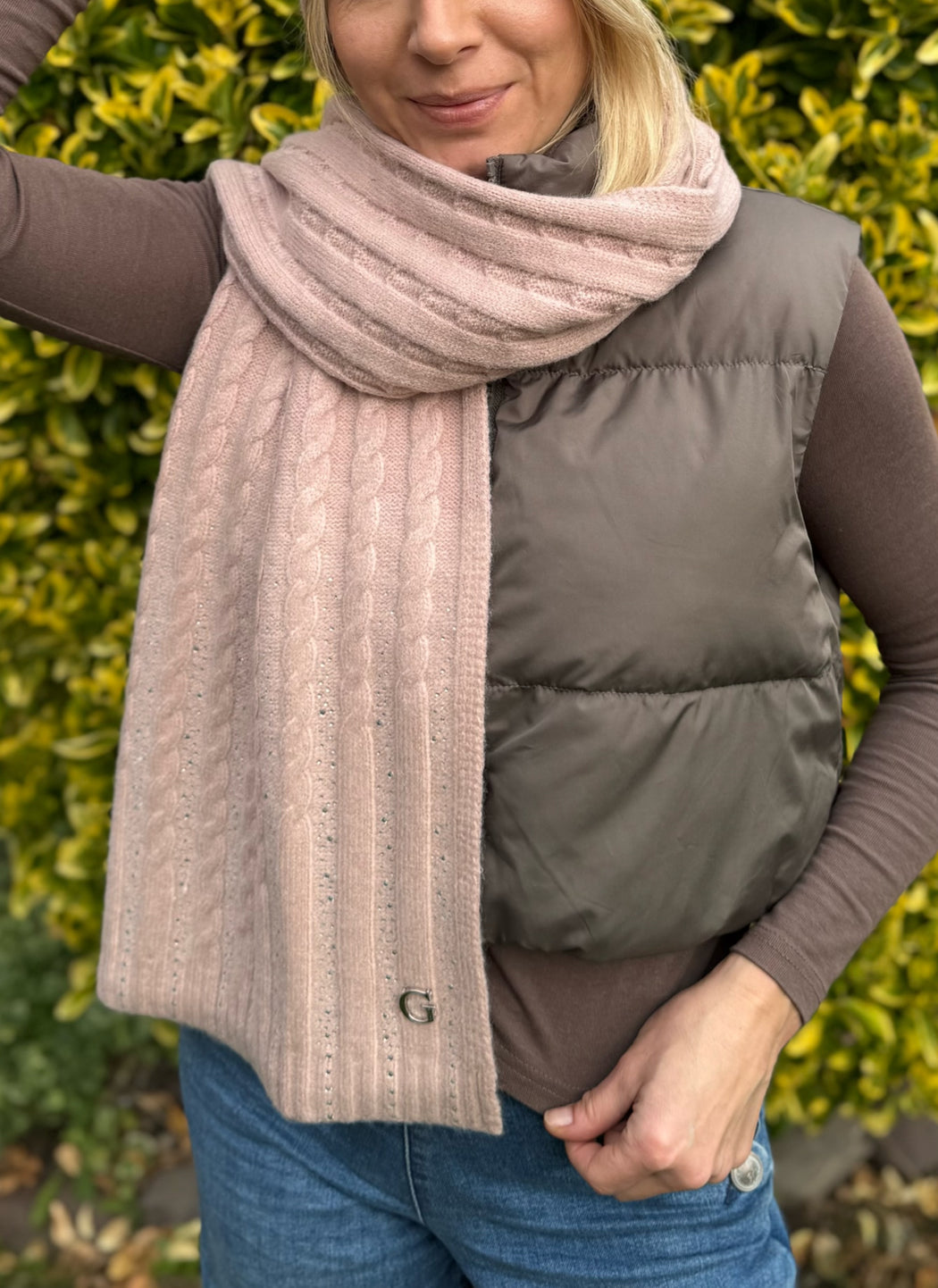 Guess cable knit rose scarf AW5384POL03-ROS