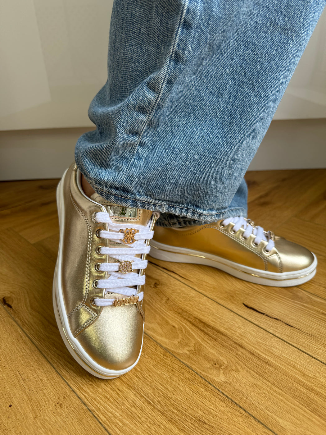 Guess gold sneaker FLTSS3LEL12
