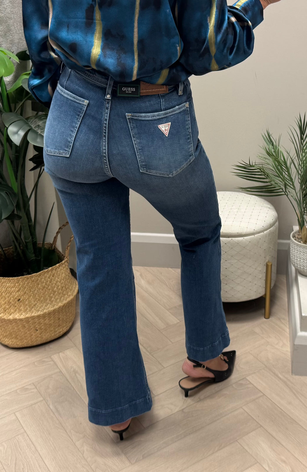 Guess Valerie Wide Leg jeans W5YA74D5PY3