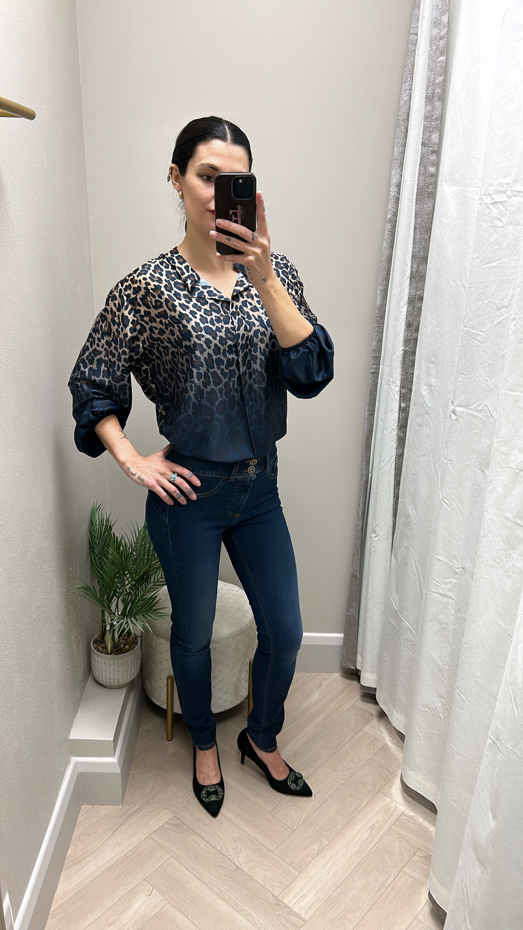 Vela blue leopard print shirt