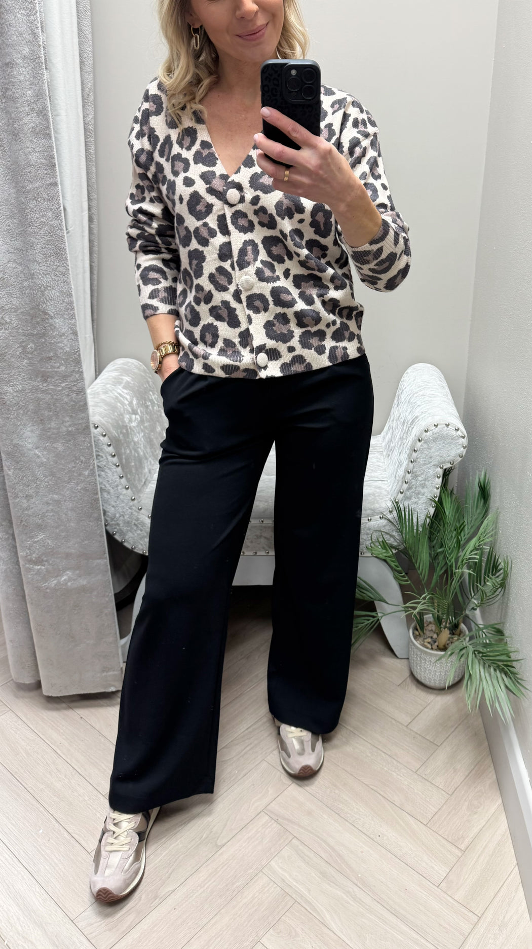 Beige Finn leopard Cardi