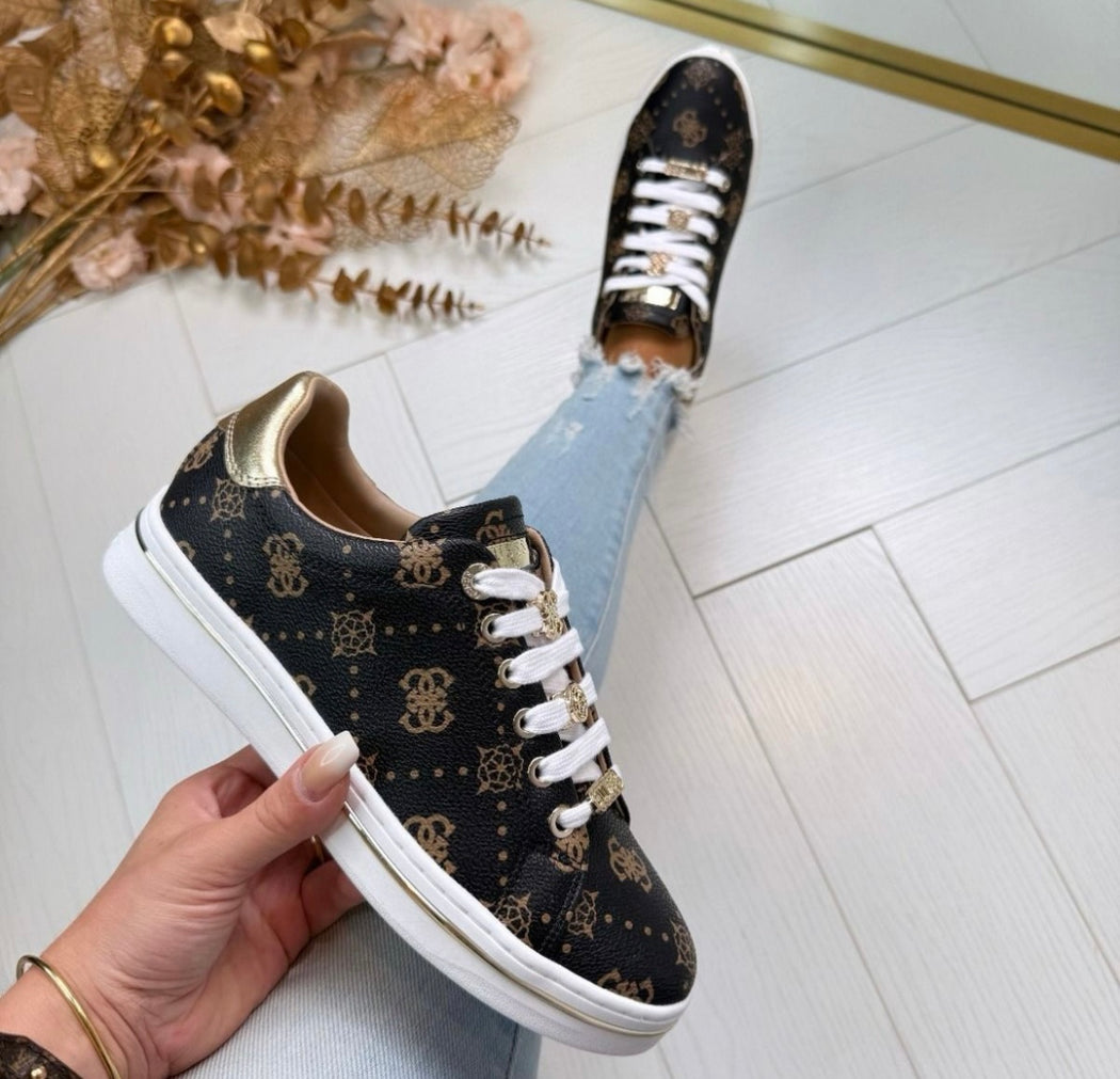 Guess logo sneaker