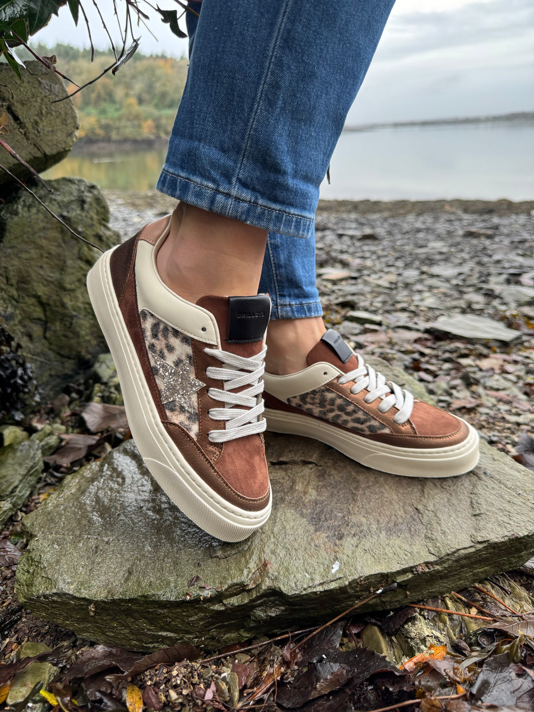 Seventy three antique bling