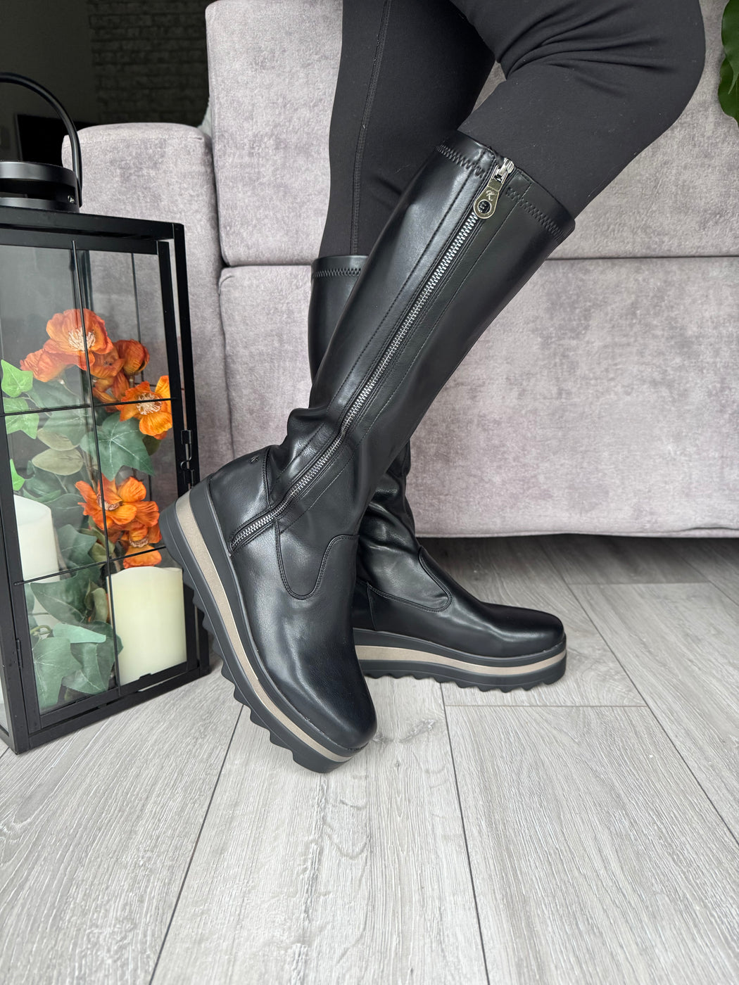 Bildale Schwarz Wedge Boots
