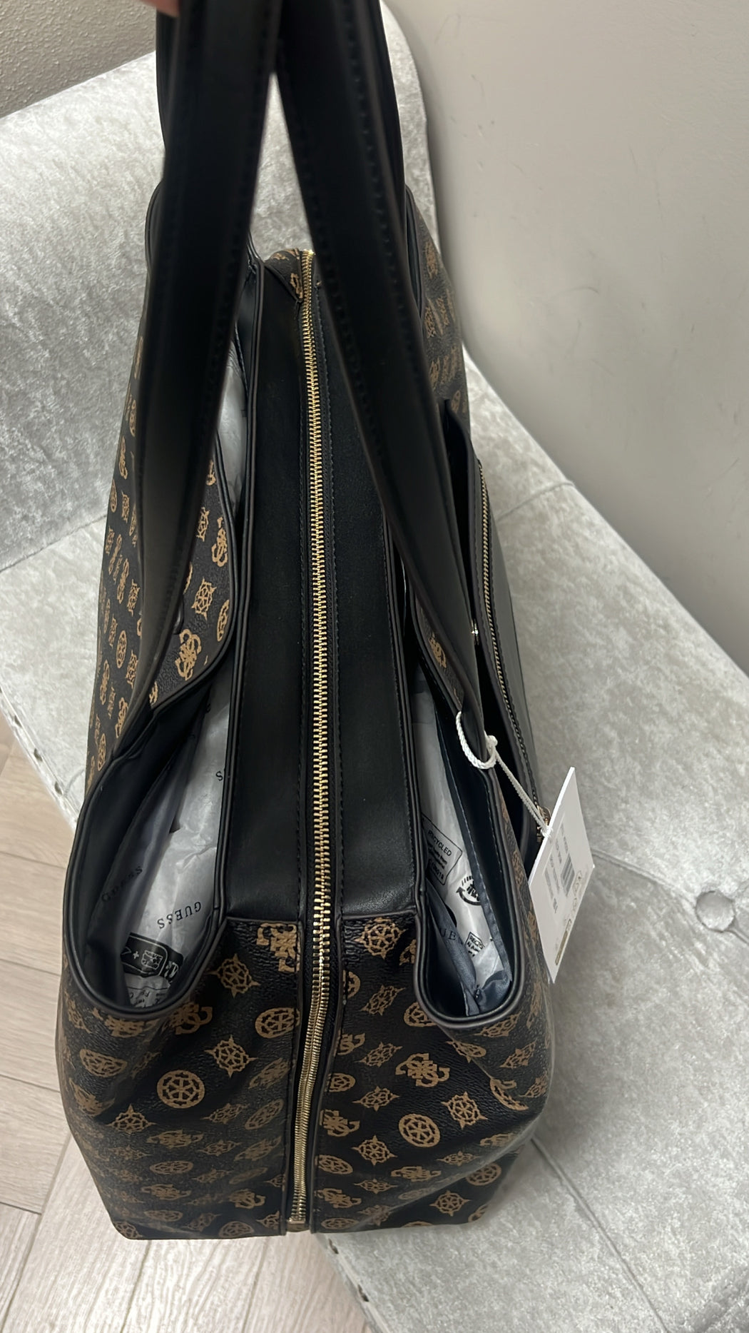 Guess wilder travel bag hp7452025