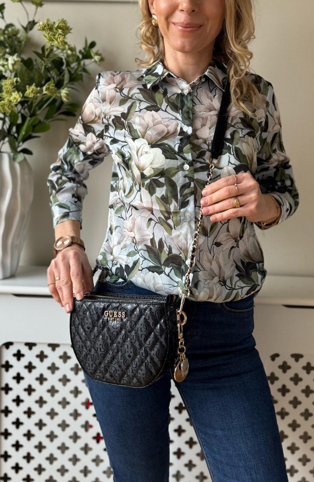 Guess black isemay mini GG962872