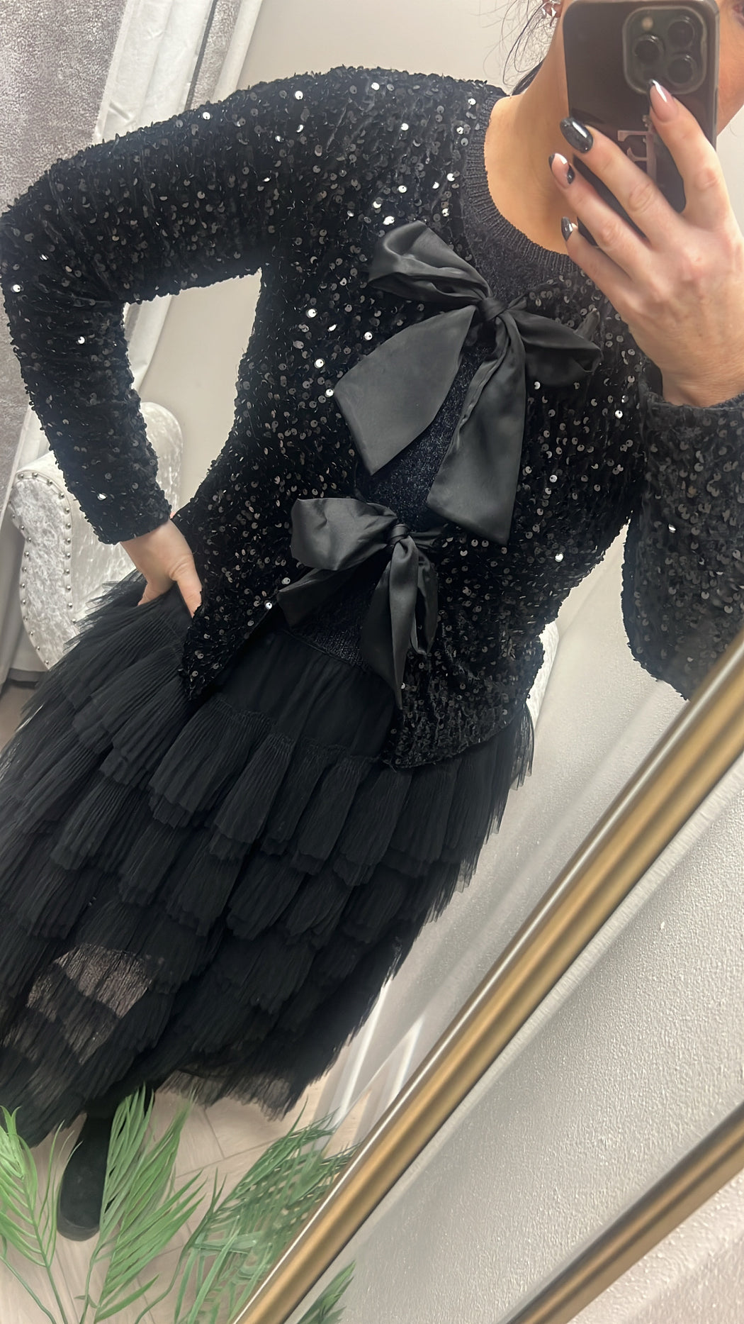 BLACK LORI BOW TIE TOP