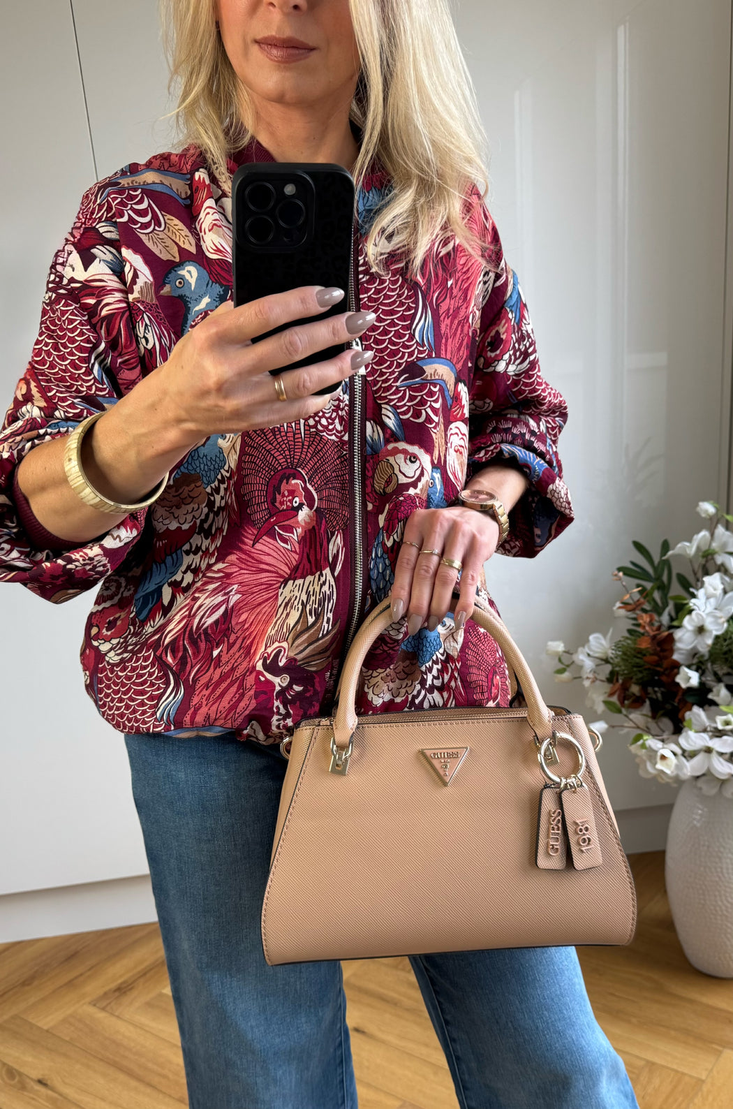 Guess beige noelle satchel bag ZG787907