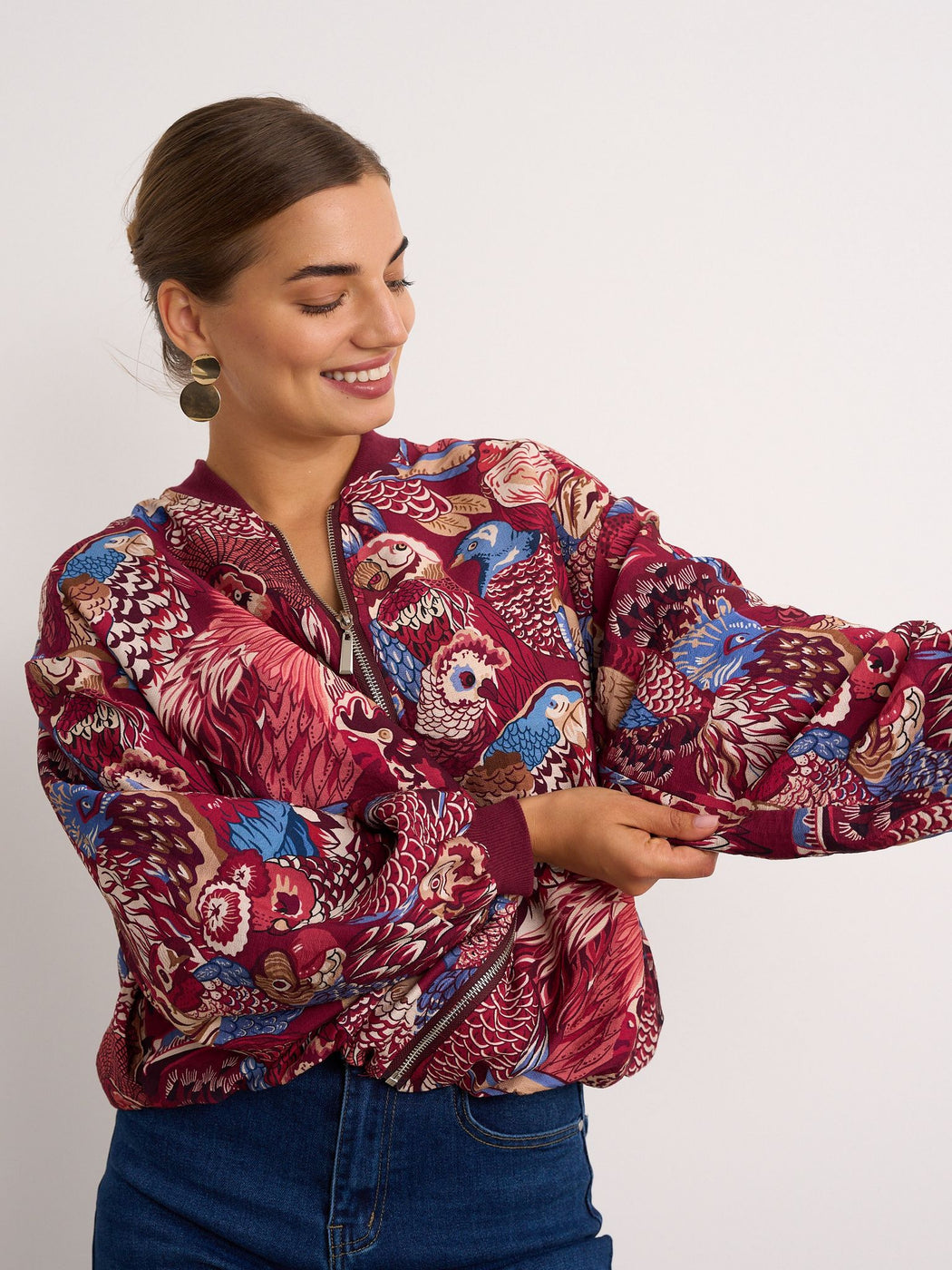 Satira wine bomber