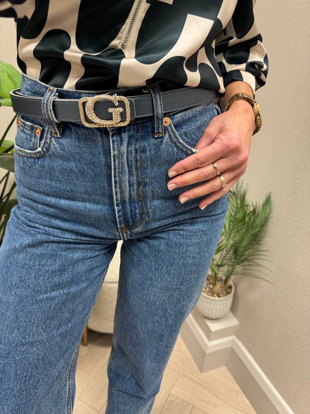Silver guess Prue Jewel reversible  Belt