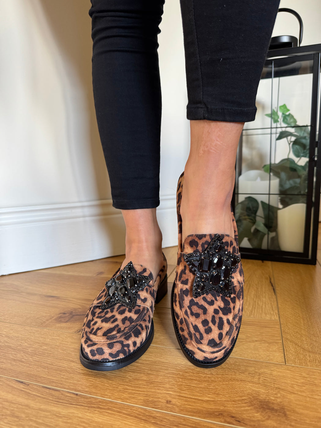 Afyon one leopard star loafer