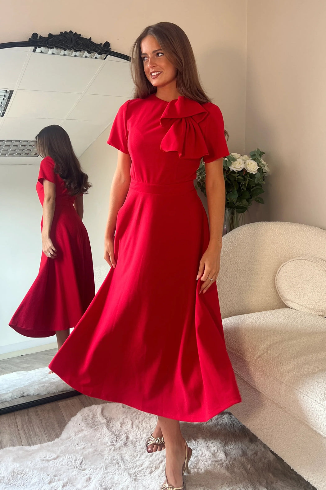 Red Minta Bow Detail Short Sleeve Midi Dress