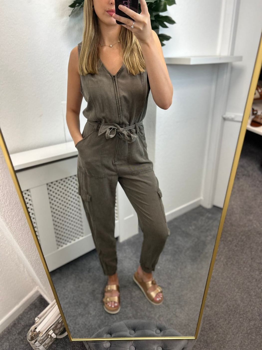 W4GD95WDX72 khaki belted guess Indy jumpsuit