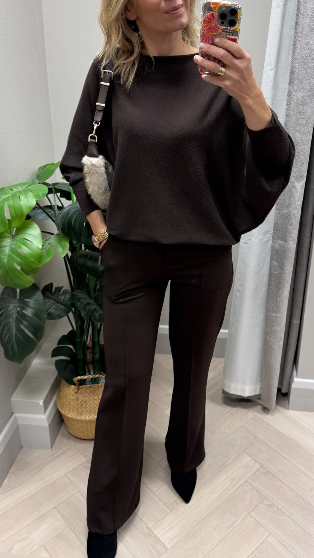 Brown Venice bow knit