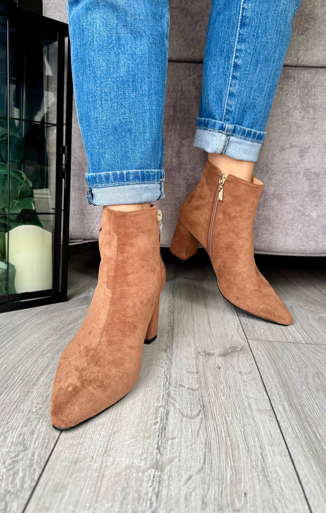 Catterton rustic ankle boots