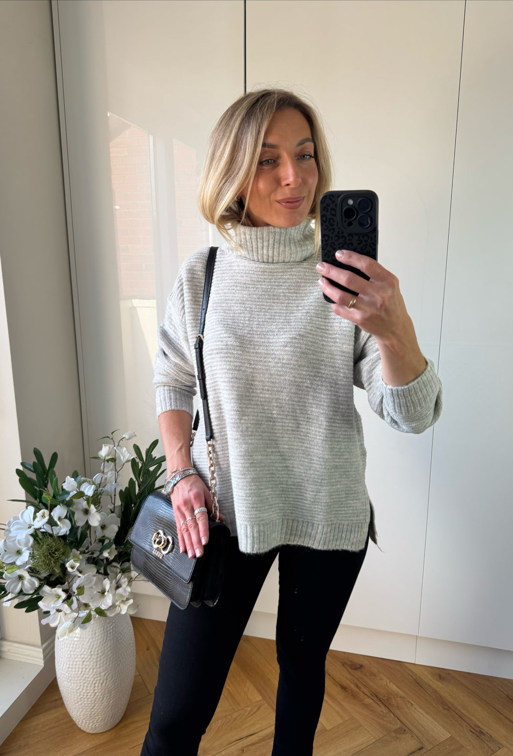 Muffin turtle neck grey knit