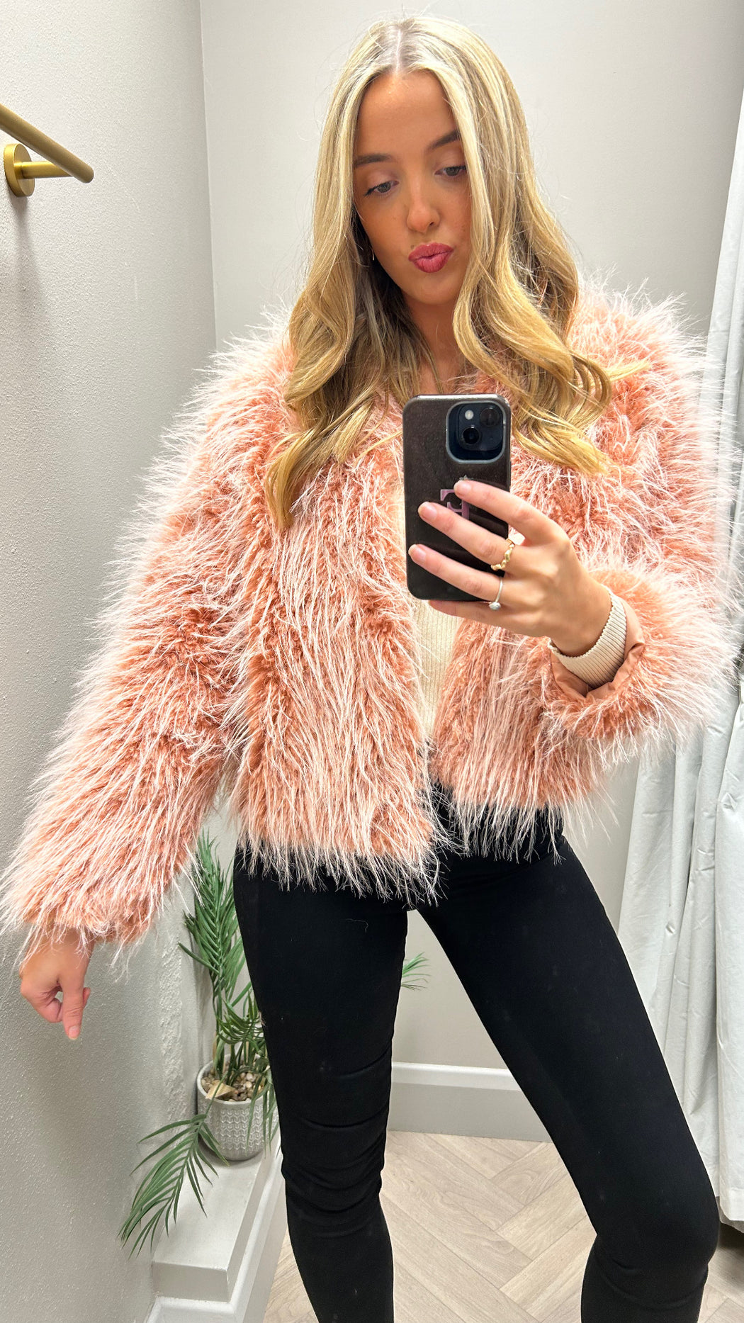 Mula rose faux fur jacket