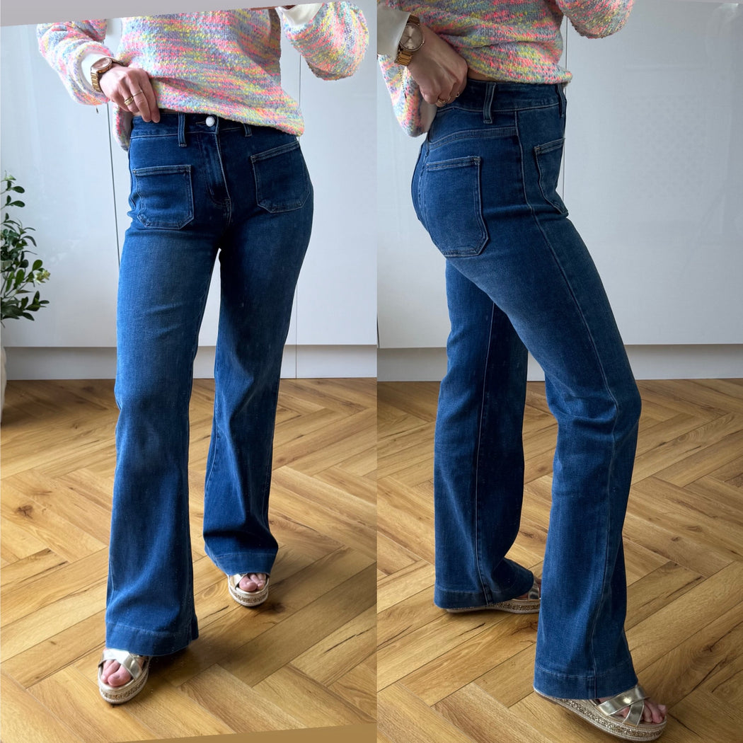 Shiny pocket bootleg jeans