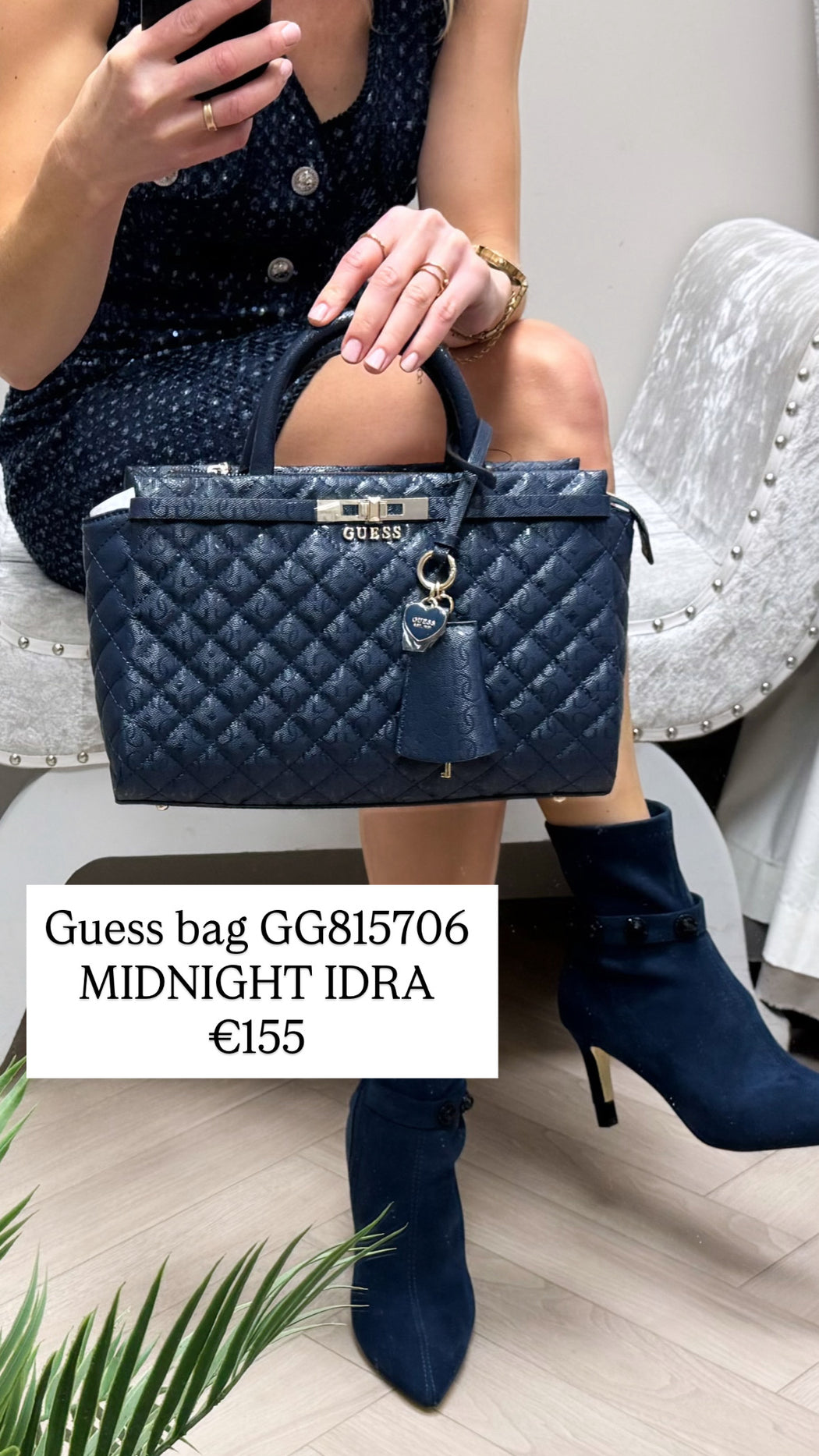 Guess bag GG815706 MIDNIGHT
IDRA
