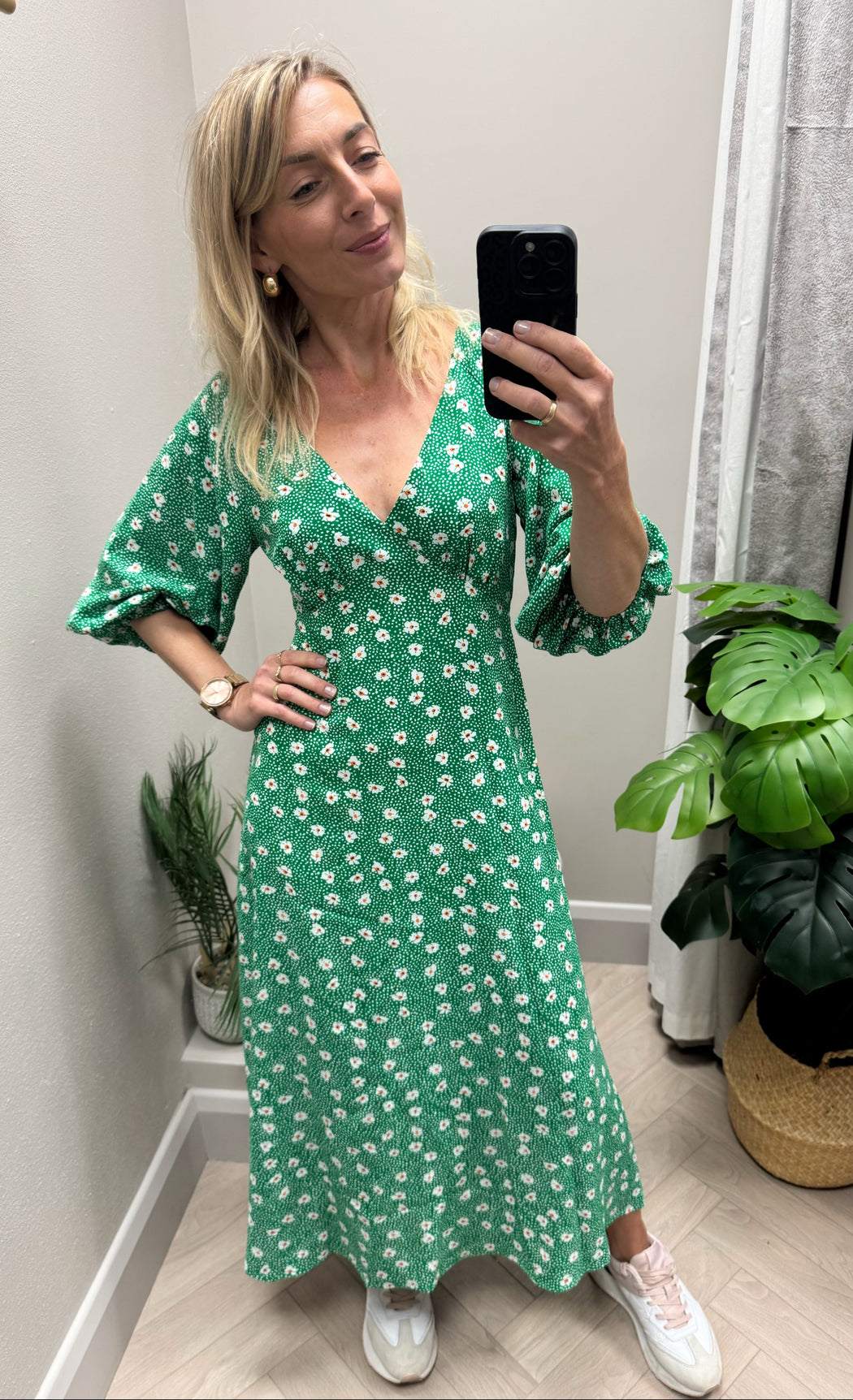 Traffic People Gloria Green  Ditzy Floral Print Midi Dress