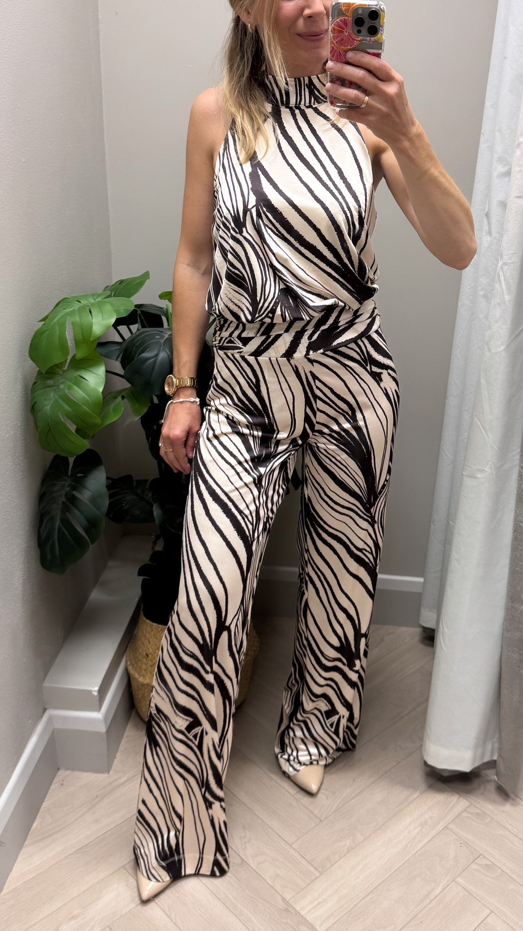 Guess charline  jumpsuit w6gk12k2937- pmic