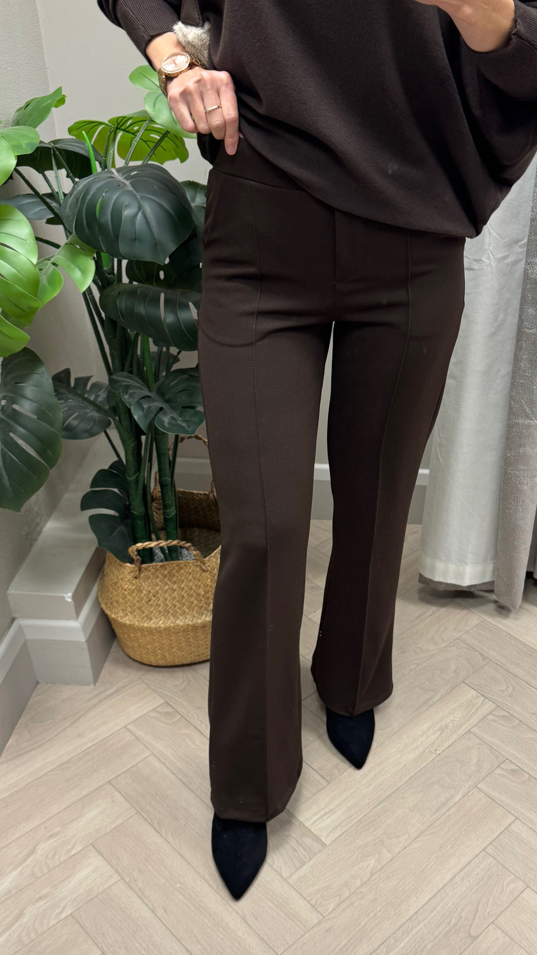 Brown Yale trousers