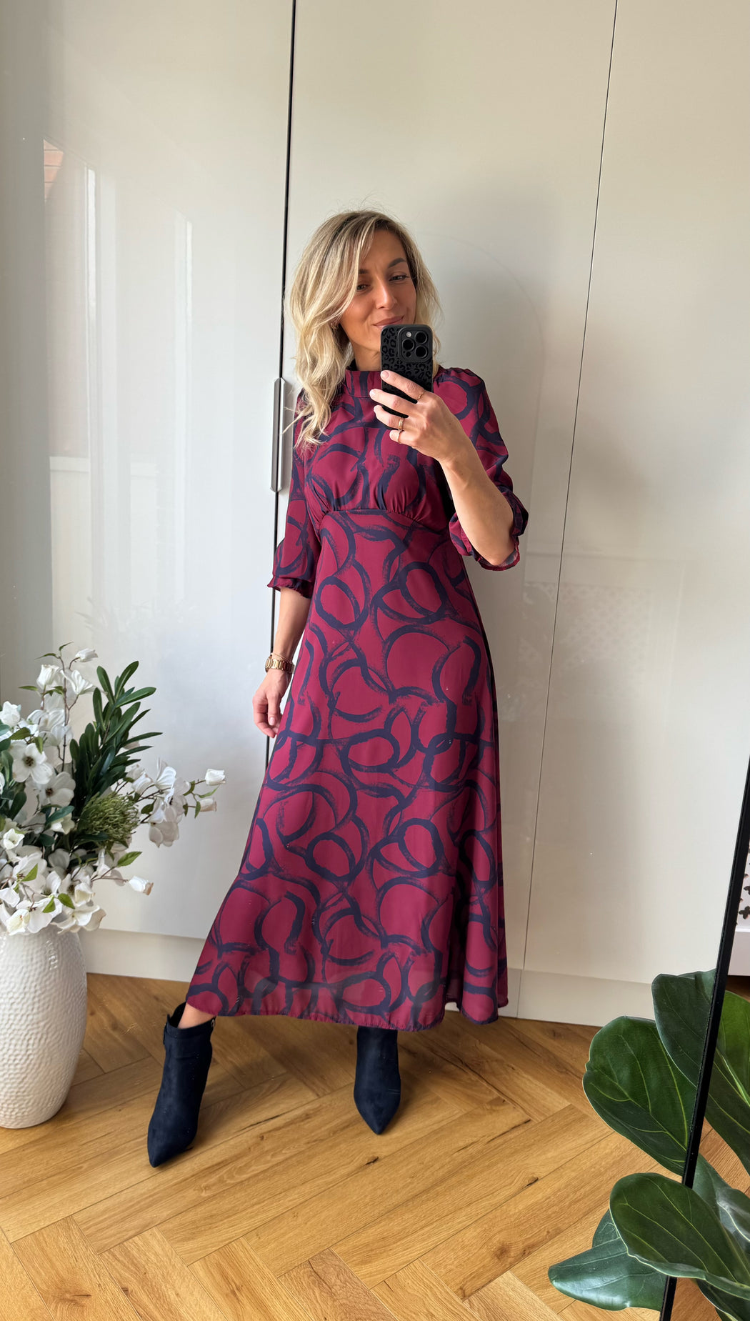 Simona magenta navy midi dress