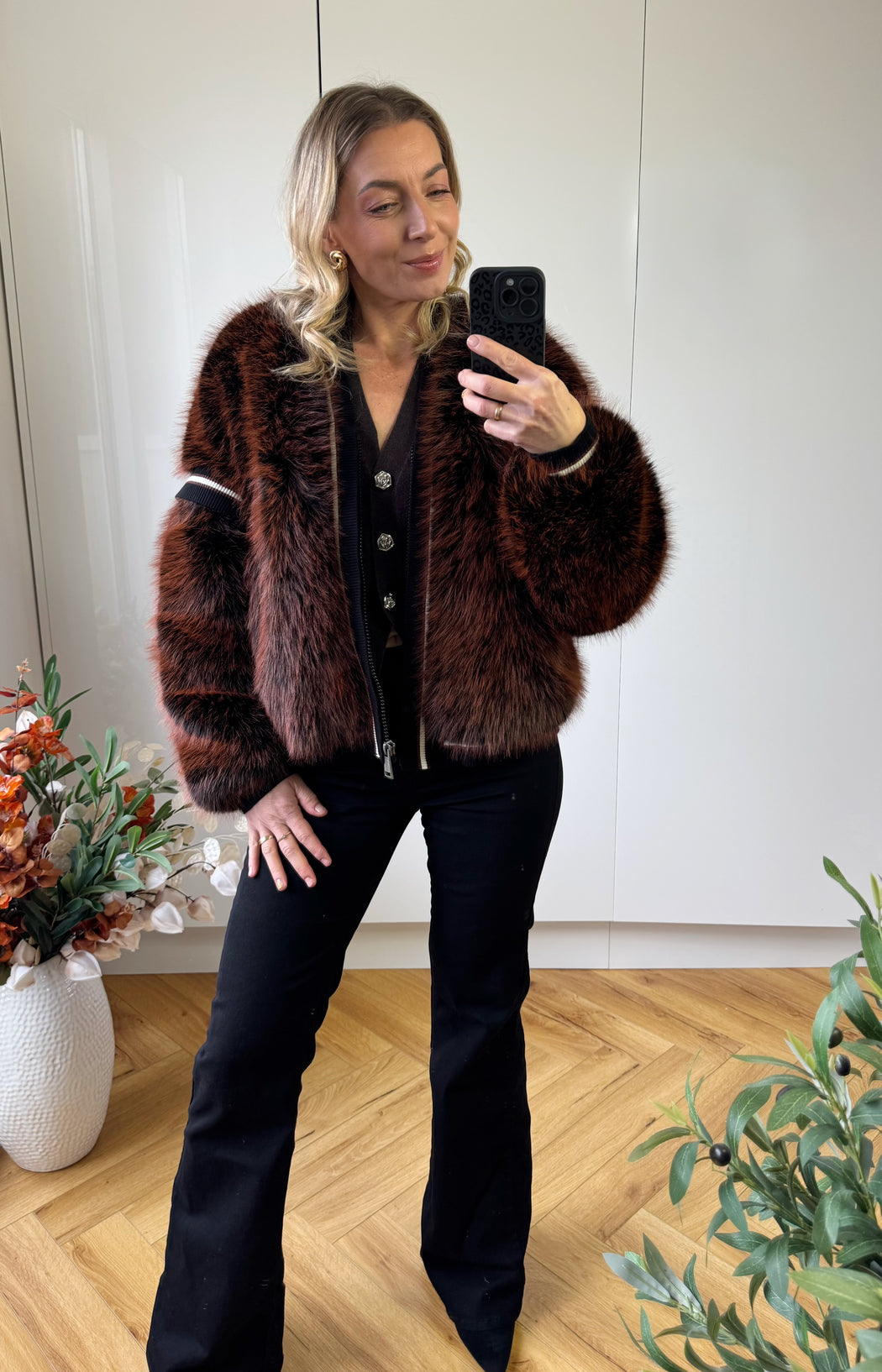 Guess Katia faux fur rib bomber