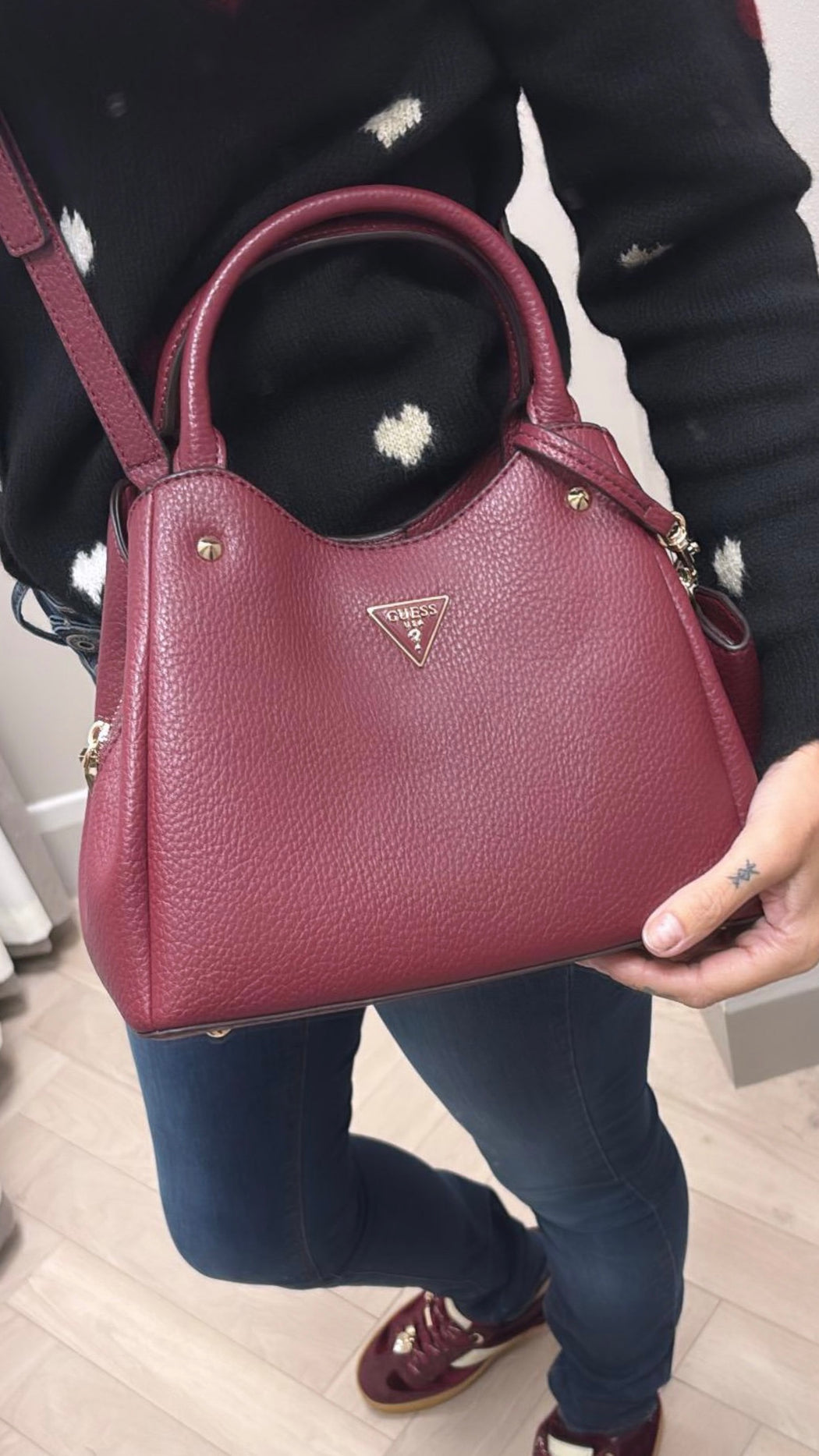 Guess wine bag Lorella bg230622