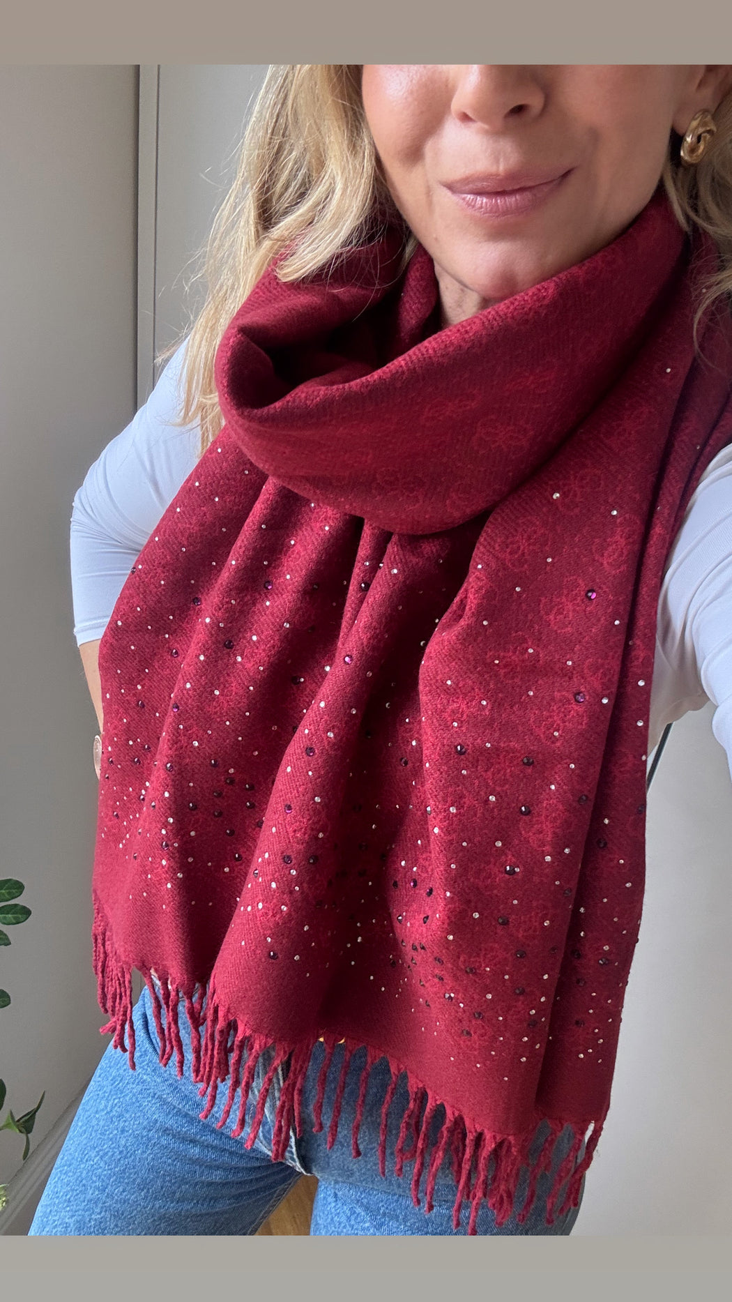 Guess burgundy scarf  AW5658POL03 - BUR