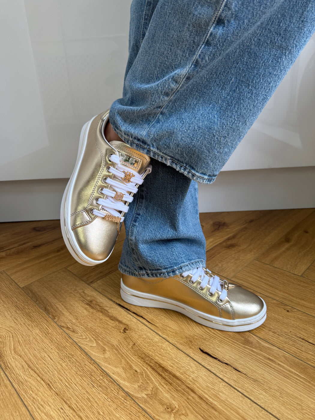 Guess gold sneaker FLTSS3LEL12