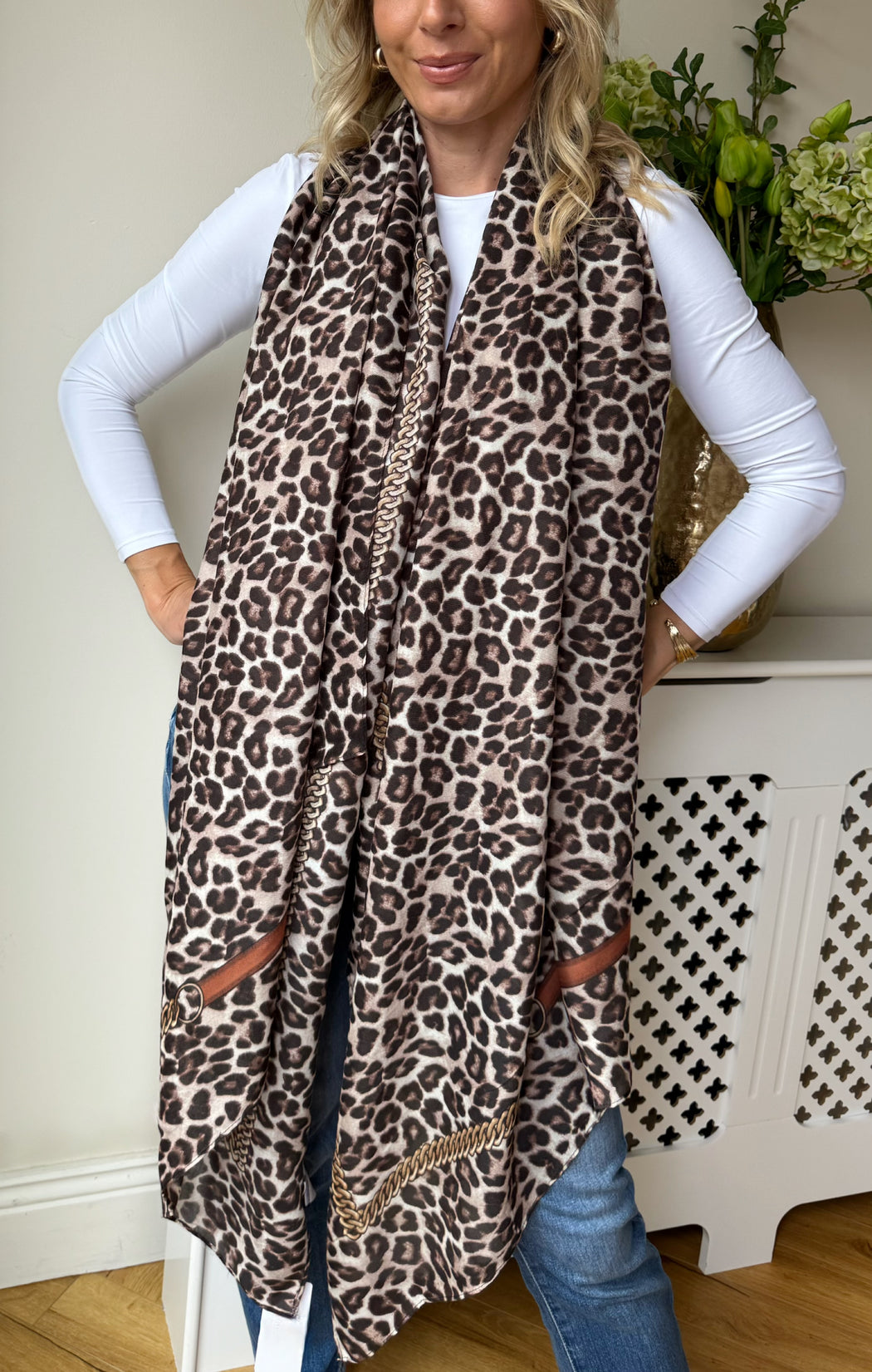 Guess Animalier Scarf-aw5349pol03-bro