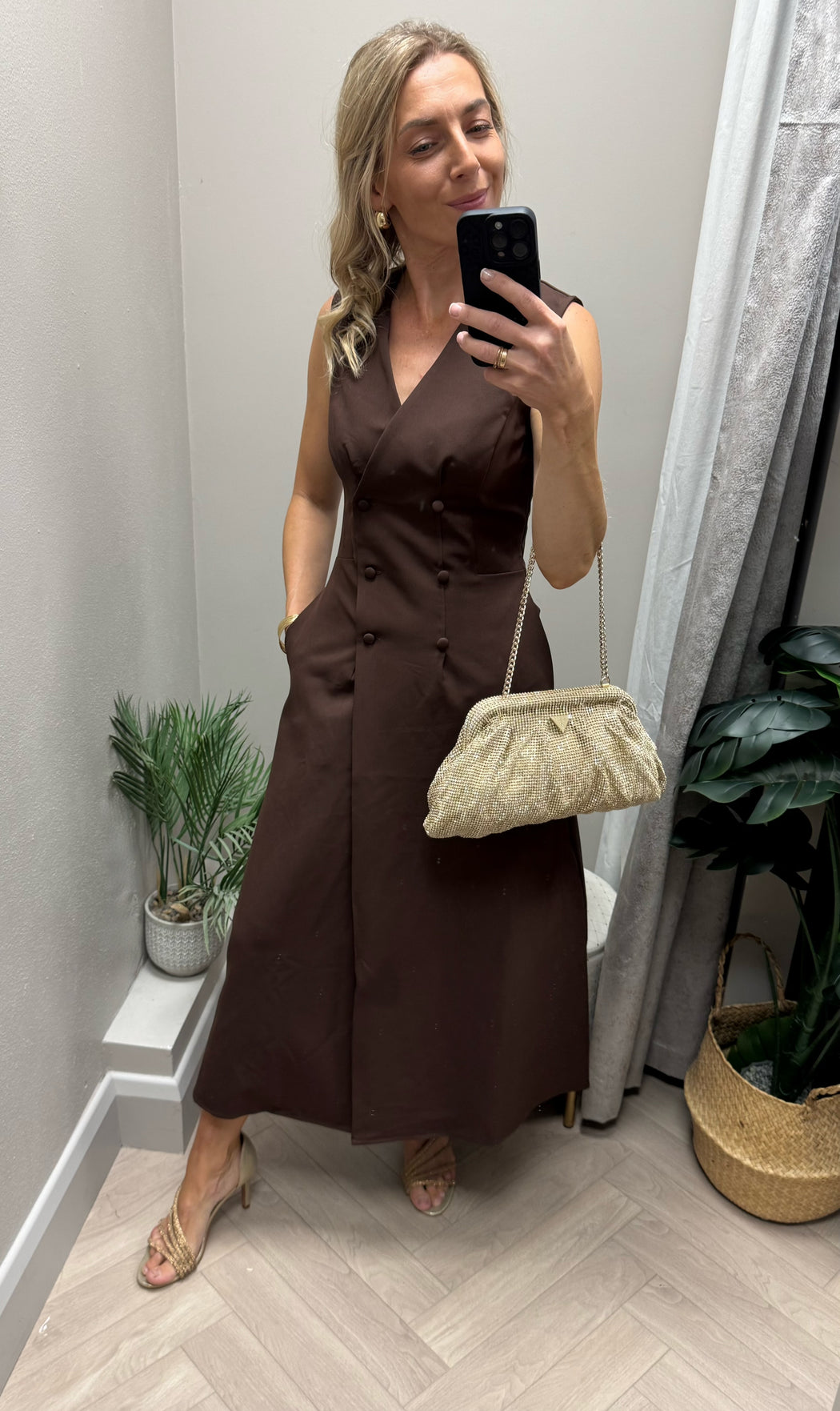 Hazel Tailored Sleeveless Midi Dress Brown