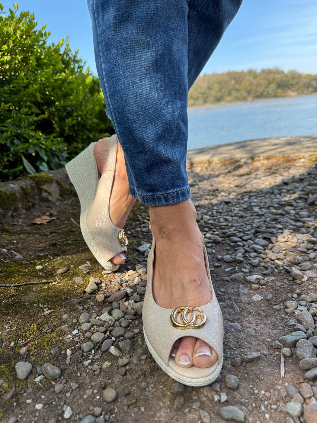 Duytrink blush wedge